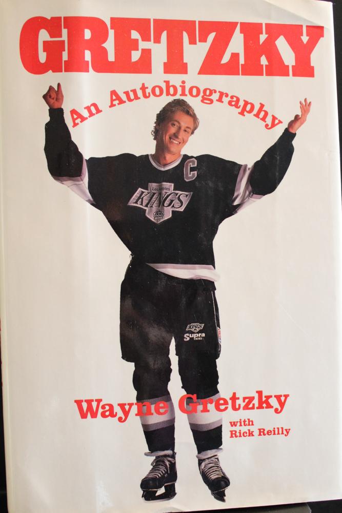 GRETZKY. AN AUTOBIOGRAPHY. by Gretzky, Wayne (with Rick Reilly) Very