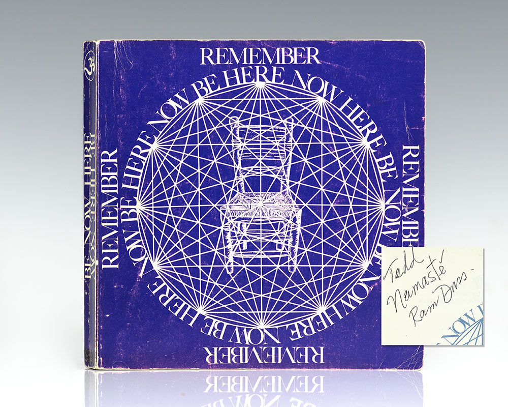 ataque Aclarar Fortaleza Be Here Now. de Ram Dass [Richard Alpert]: (1971) Signed by Author(s) |  Raptis Rare Books