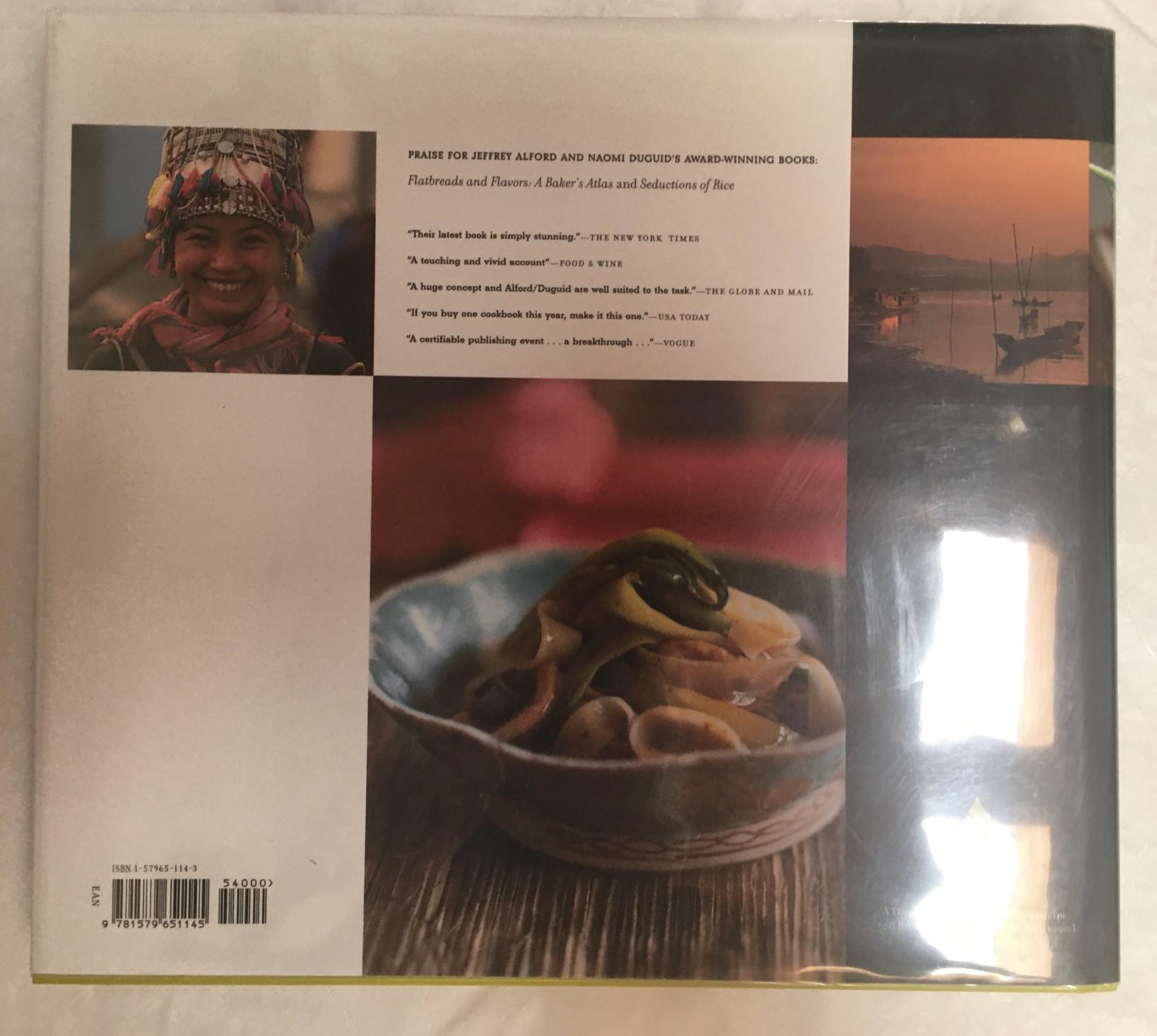 Hot Sour Salty Sweet: A Culinary Journey Through Southeast Asia (FIRST