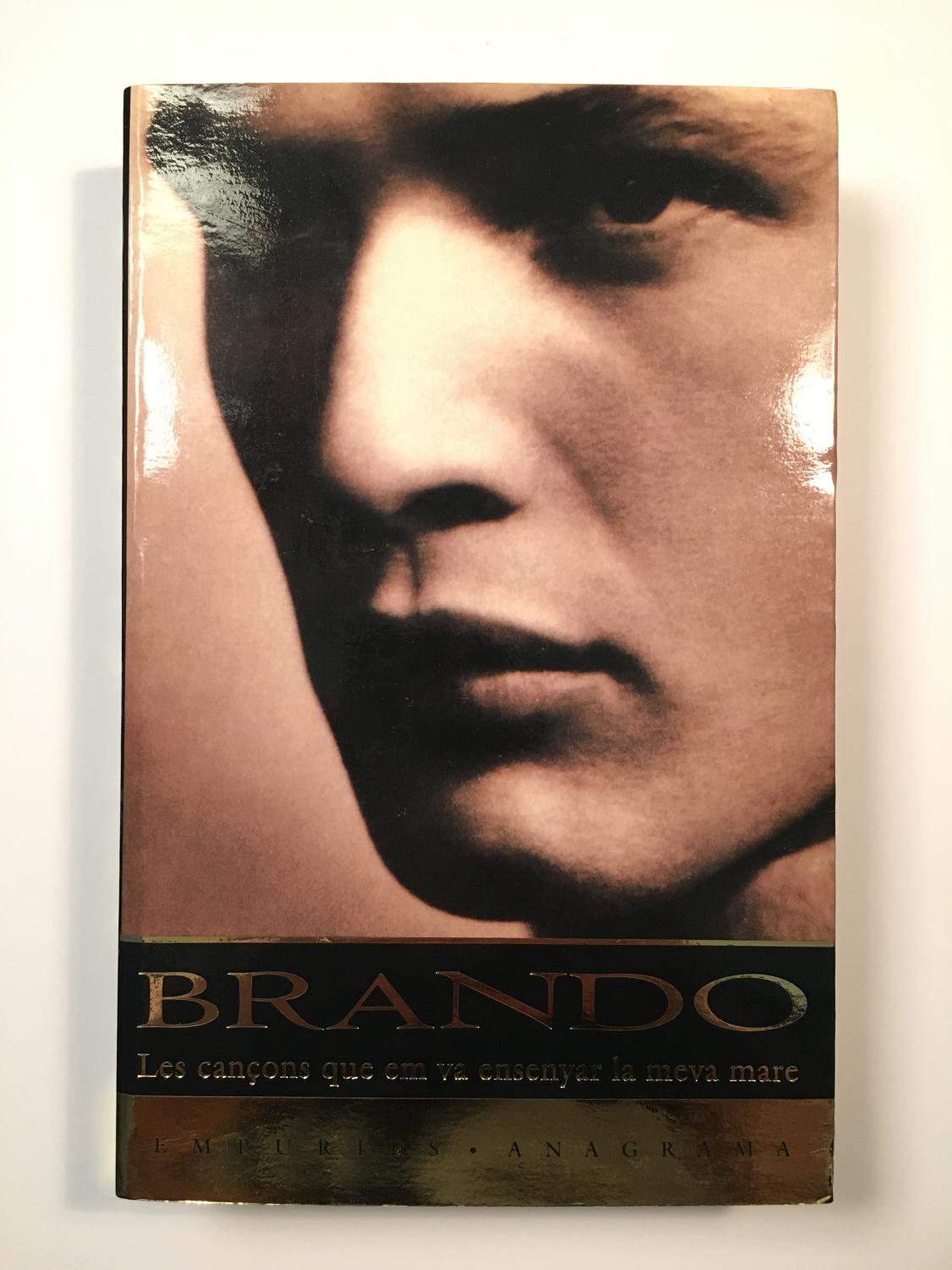 Les cançons que em va ensenyar la meva mare - Marlon Brando (con la colaboración de Robert Lindsey)