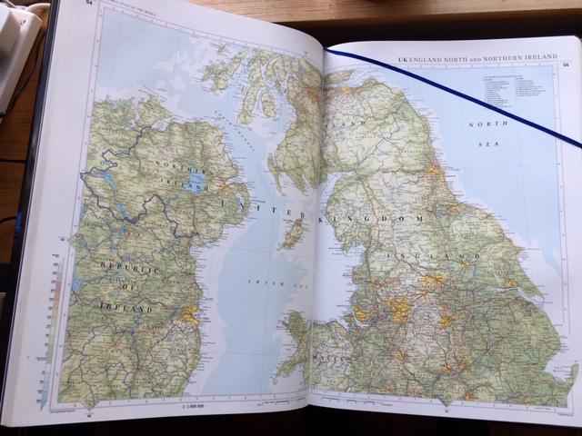 The Times Comprehensive Atlas of the World. (Millennium The Times Comprehensive Atlas of the World. (Millennium