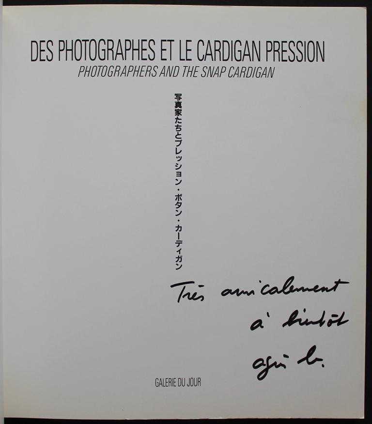 Des Photographes et le Cardigan pression.Photographers and the