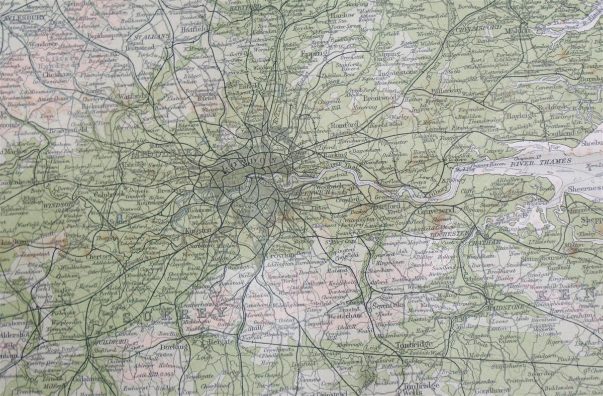 Map of South East England and East Midlands from the 1920 Times Atlas