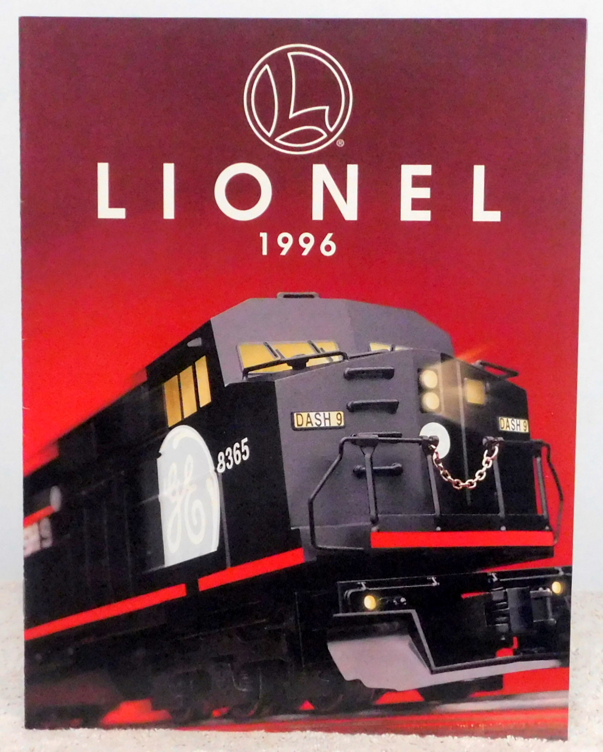 Lionel 1996 Catalog by No Author (1996) Manuscript / Paper Collectible