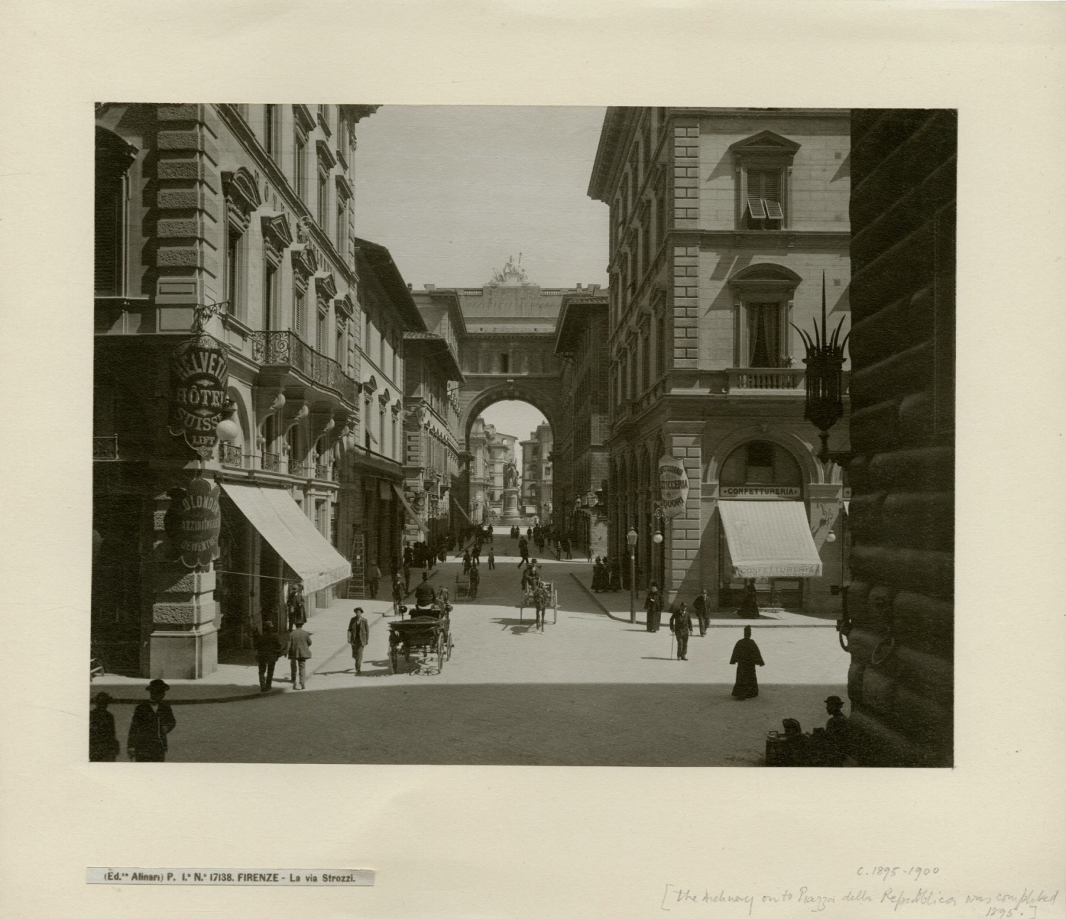 Alinari. Italie, Firenze, La via Strozzi by Photographie originale ...