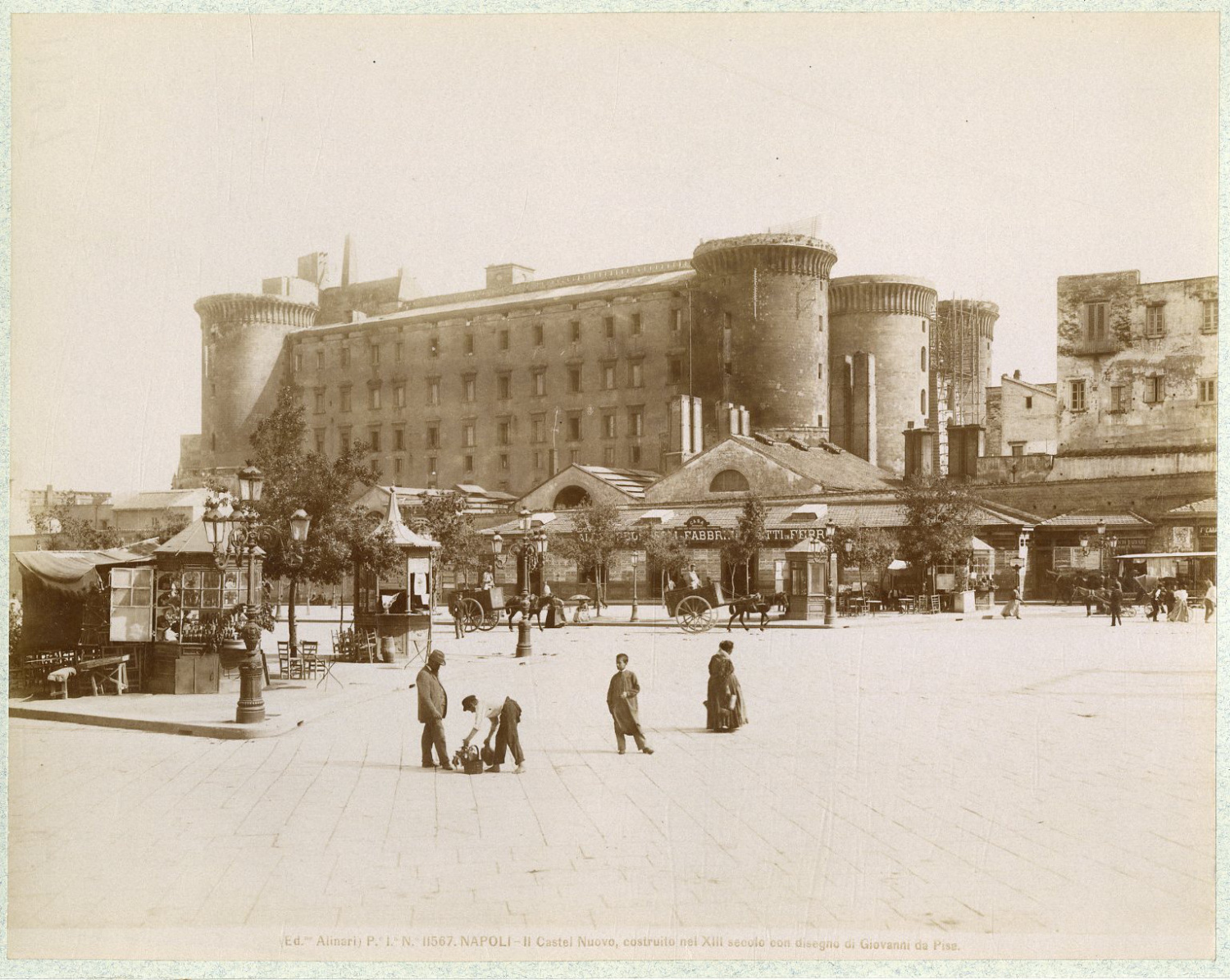 Ed. Alinari, Italia, Napoli, Il Castel Nuovo, disegno di Giovanni da ...