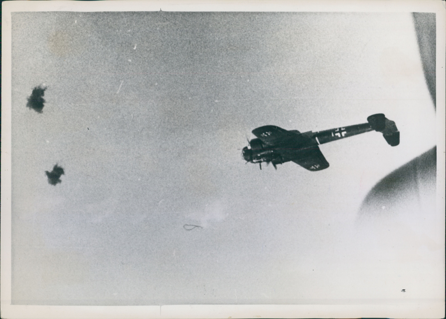Guerre 39 45 Bombardement De La Tamise Par Les Allemands 1940 Vintage Silver Print By Photographie Originale Original Photograph 1940 Photograph Photovintagefrance