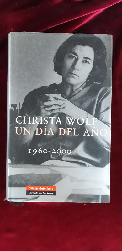 Un día del año (1960-2000) - Christa Wolf