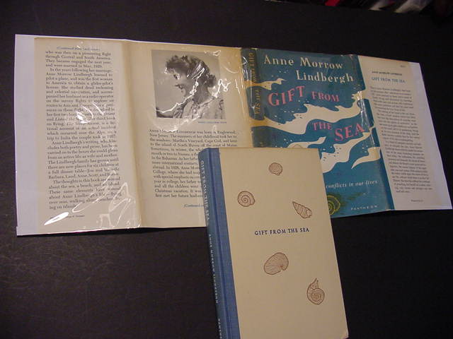 Gift From The Sea by Lindbergh, Anne Morrow: Very Good + Hard Cover
