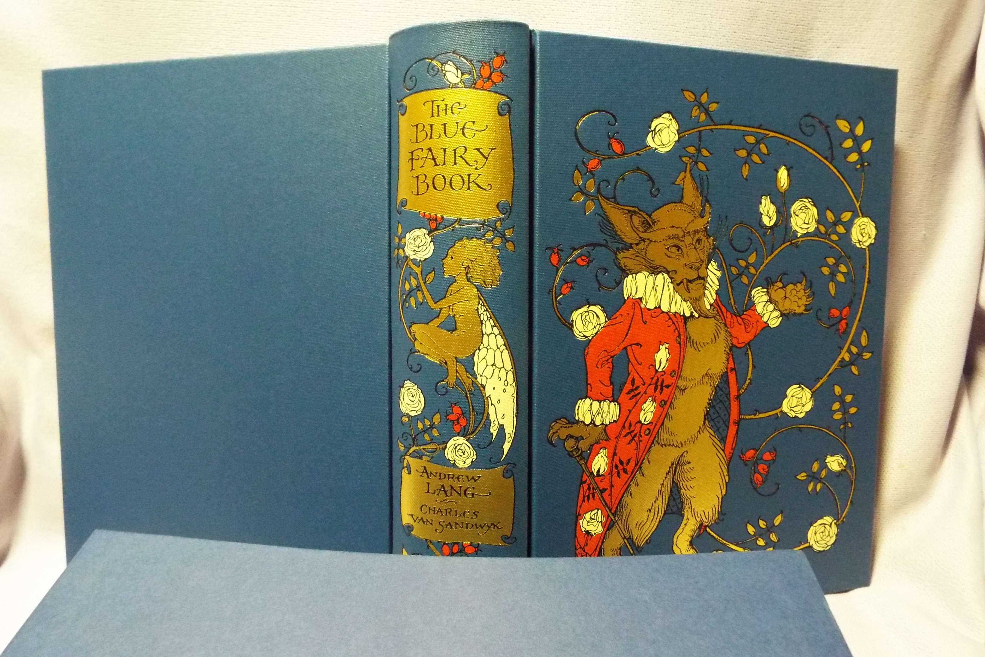 The Blue Fairy Book Folio Society edition Fourth printing by Lang