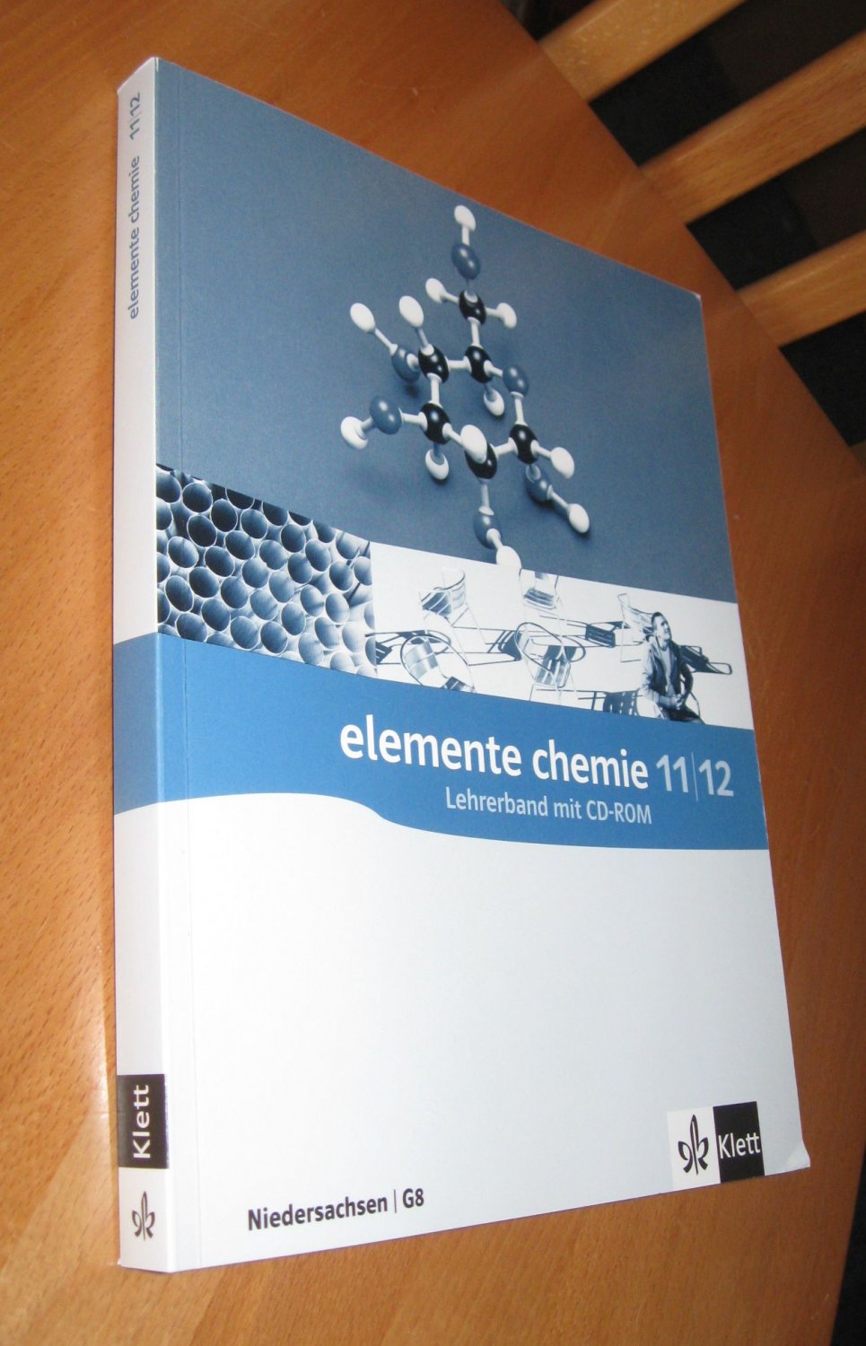 Elemente Chemie 11/12. Ausgabe Niedersachsen - Lehrerband mit CD-ROM Klassen 11/12 (G8) - Irmer / Kleinhenn / Sternberg / Borsdorf