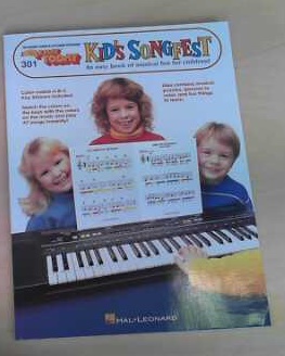 Kid's Songfest: E-Z Play Today Volume 301: Easy Play for All Keyboards - Hal, Leonard Corp