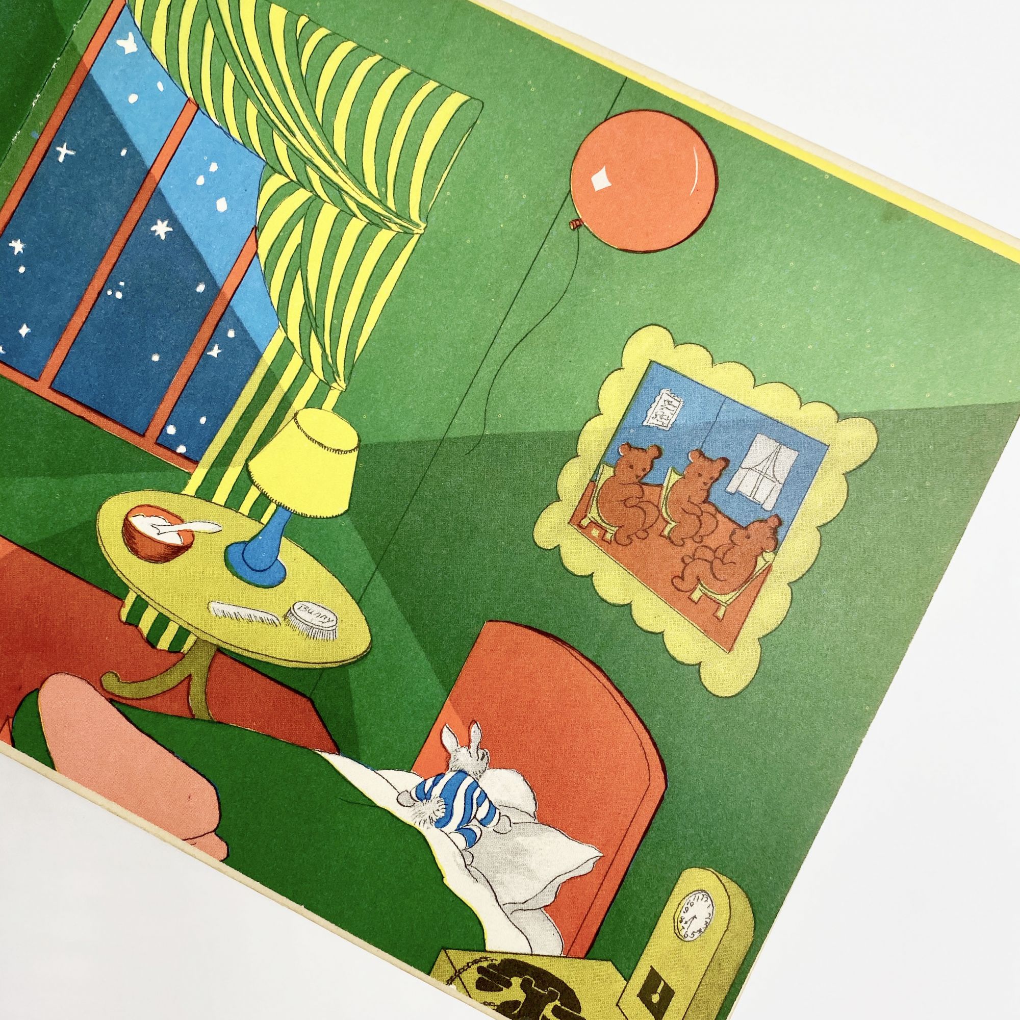 goodnight moon by margaret wise brown illustrated by clement hurd goodnight moon by margaret wise brown illustrated by clement hurd