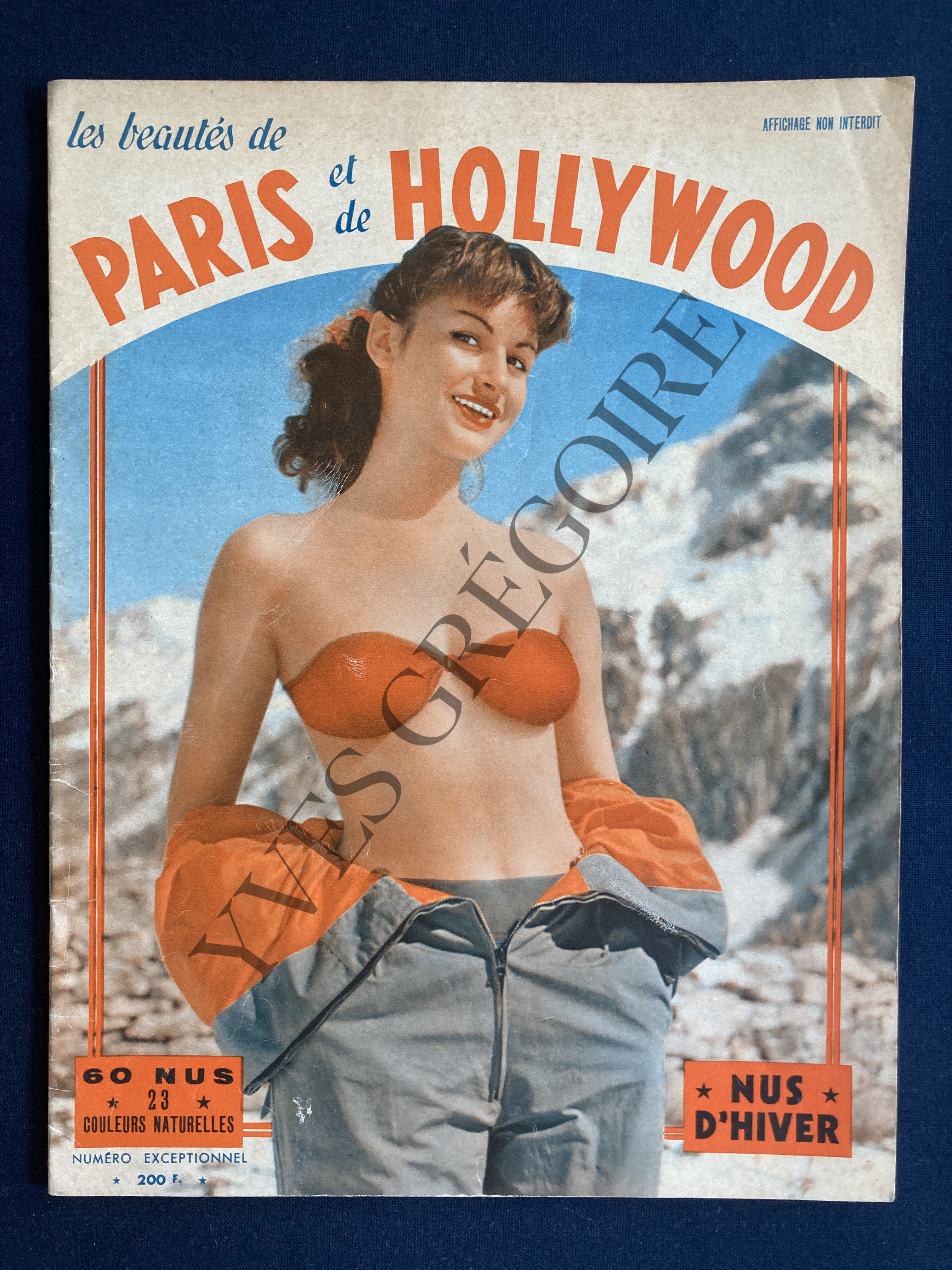 LES BEAUTES DE PARIS ET DE HOLLYWOOD-NUS D'HIVER [Comme Neuf] [Couverture souple]