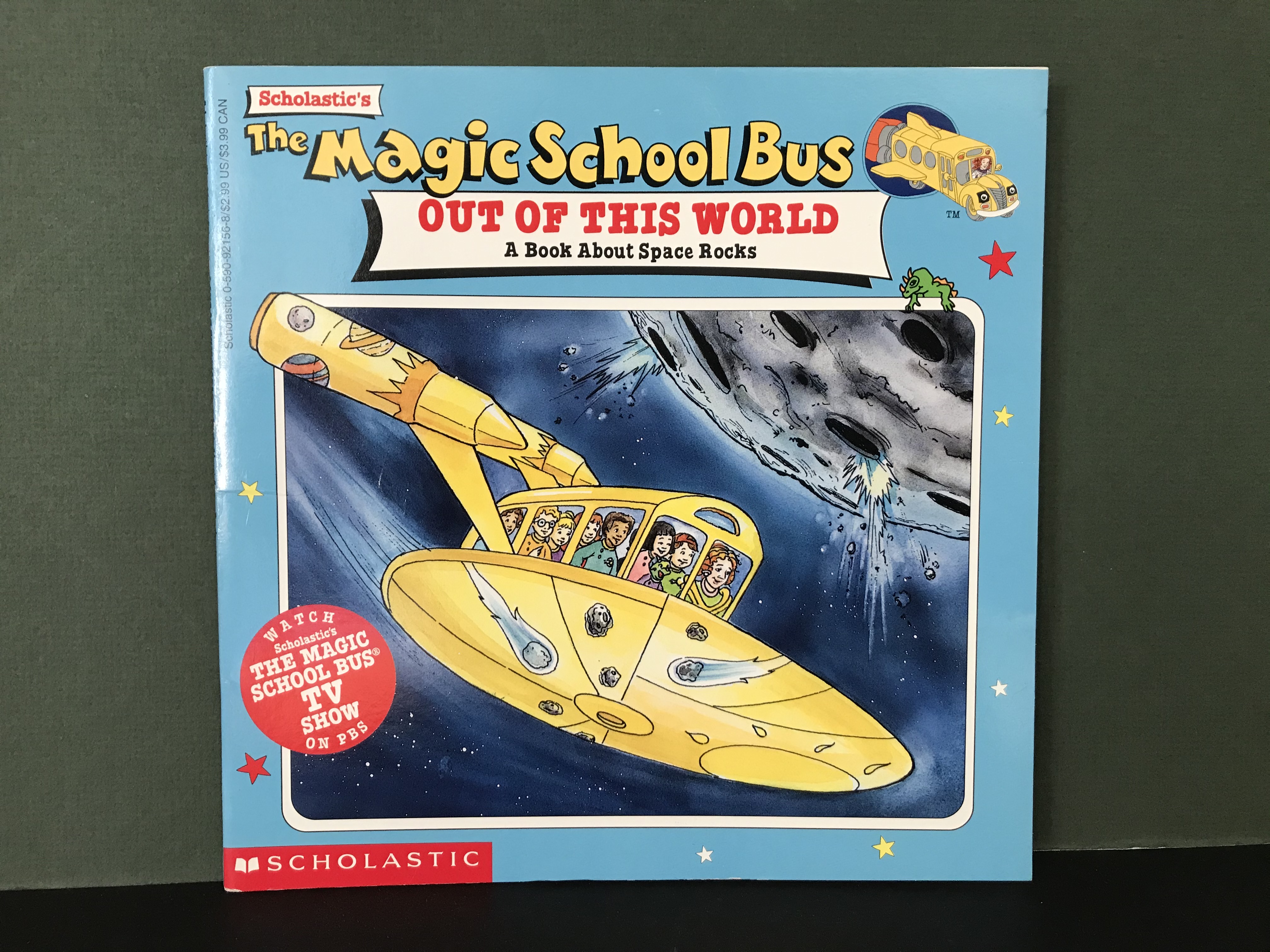 The Magic School Bus: Out of This World - A Book About Space Rocks - Posner, Jackie (adaption)