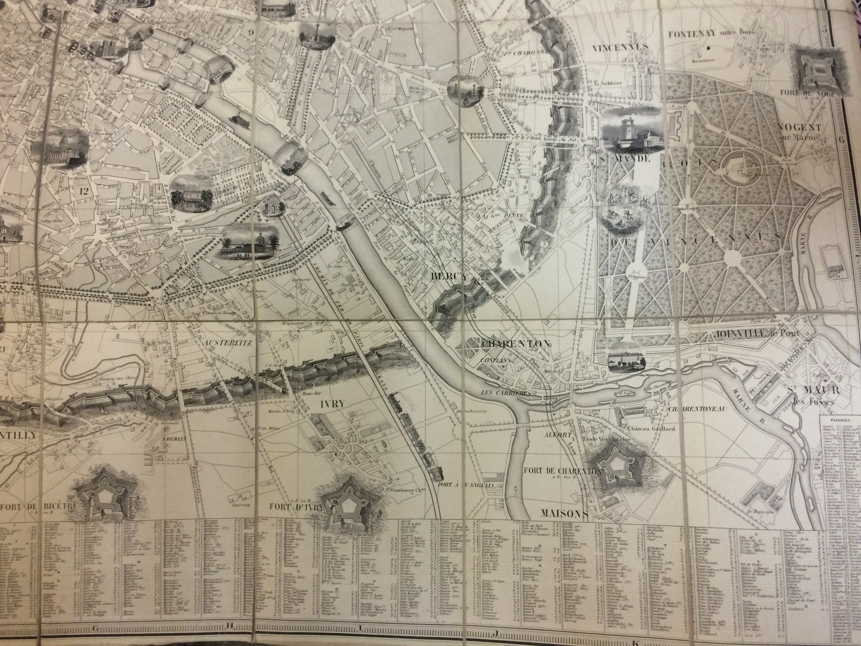 Nouveau Plan Illustre De La Ville De Paris Avec Le Systeme Complet De Ses Fortifications Et Forts Detaches Et Des Communes De La Banlieue By A Vuillemin Bien Encuadernacion De Tapa Blanda