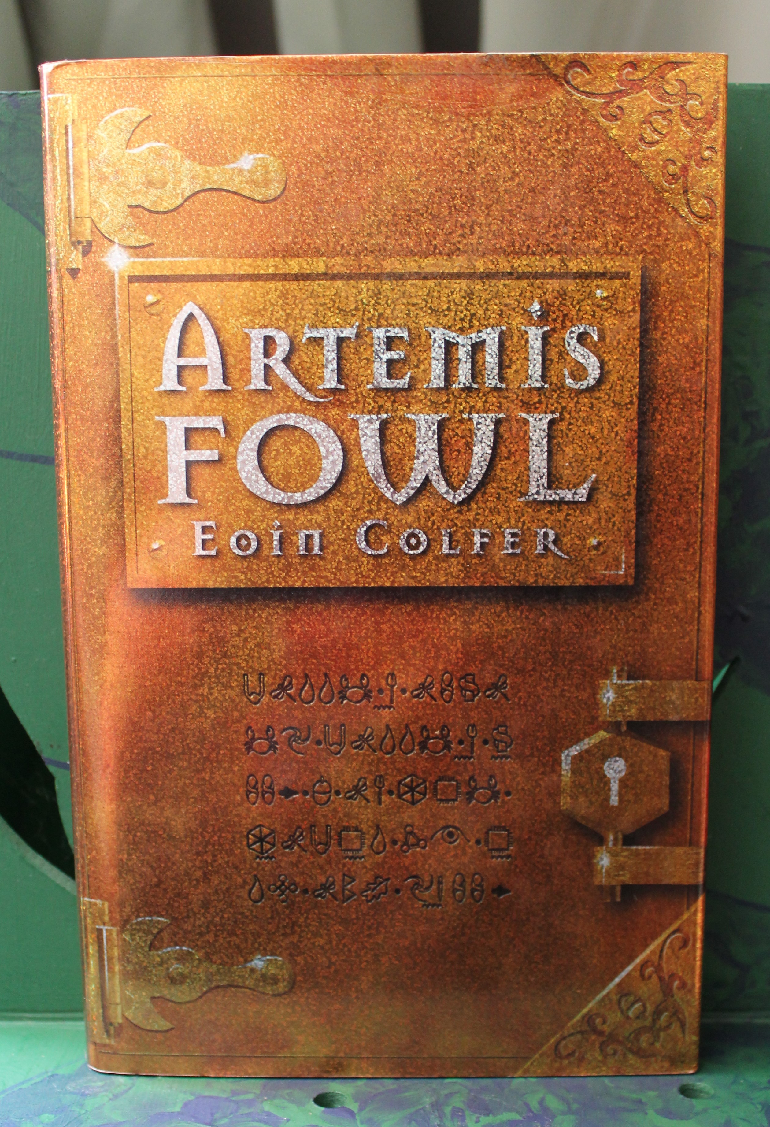 Artemis Fowl by Eoin Colfer: Very Good (2001) Signed by Author(s)