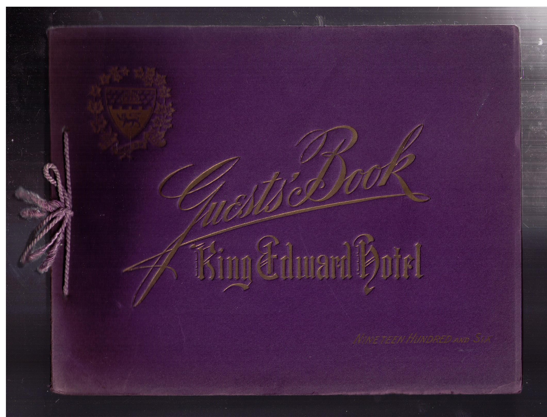 King Edward Hotel guests' book - Primary Source Edition