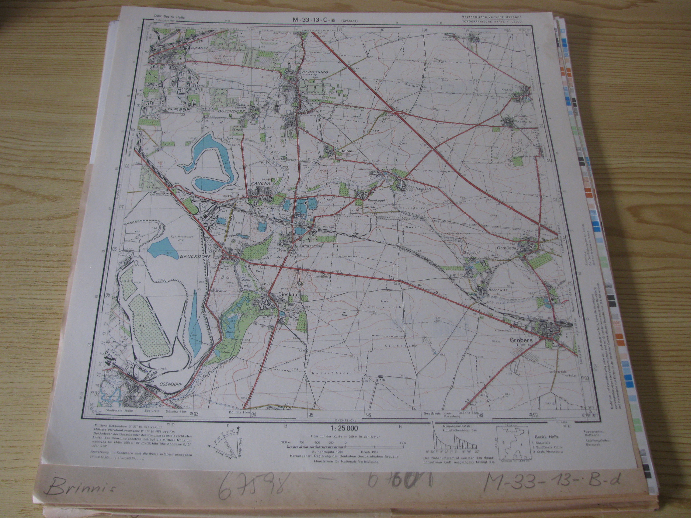 Topographische Karte Gröbers (M-33-13-C-a) (1957),: ca. 46 x 42 cm