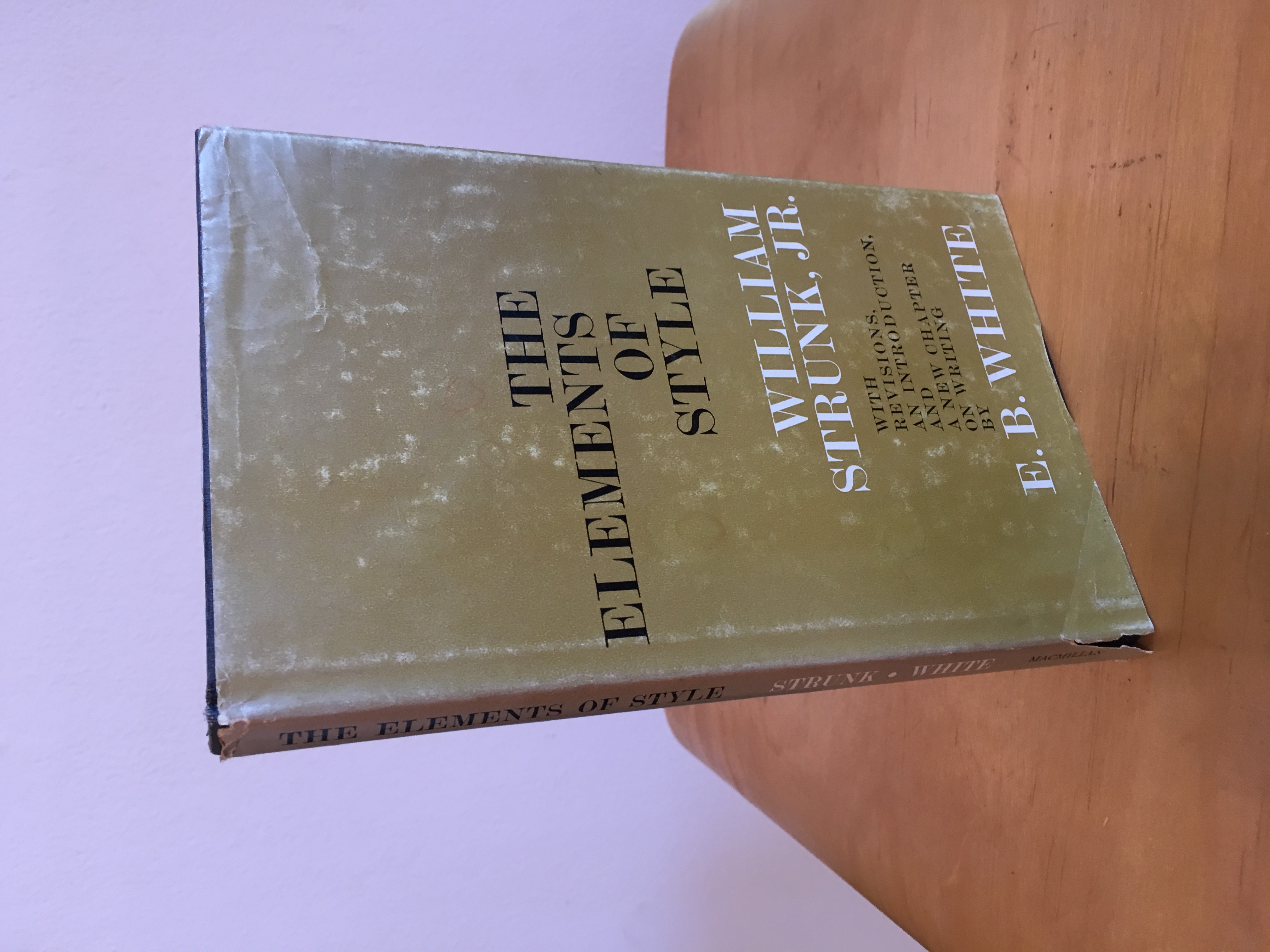 The elements of style by strunk william jr white e b very good