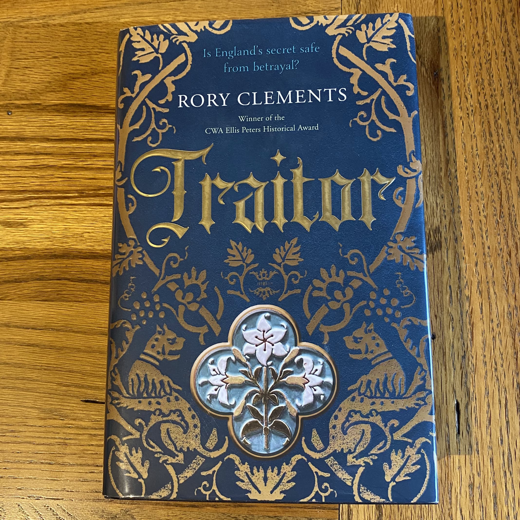 Traitor - Clements, Rory