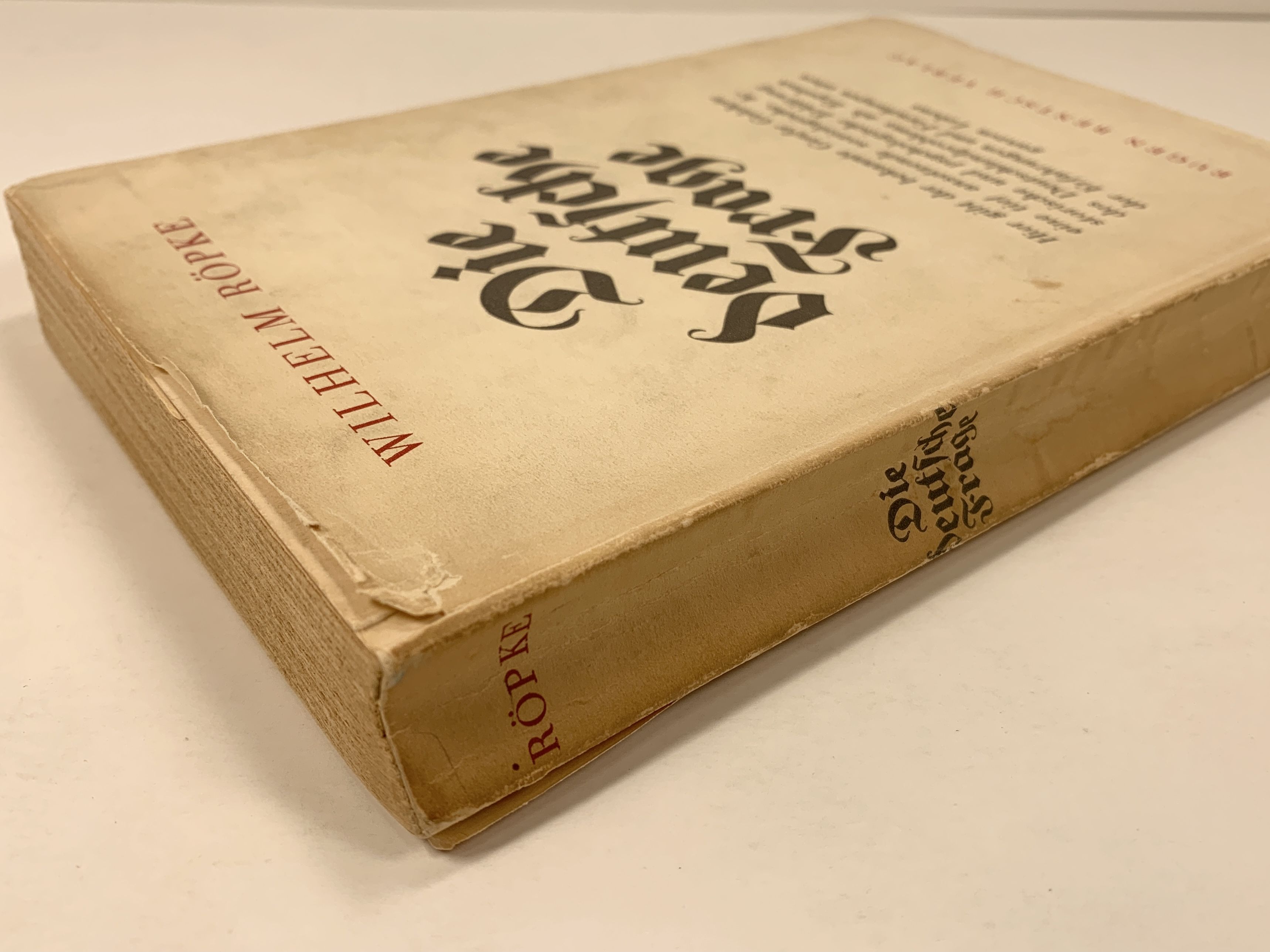 Die Deutsche Frage by Ropke, Wilhelm: Good Original wraps (1945) First Edition.  Old New York 