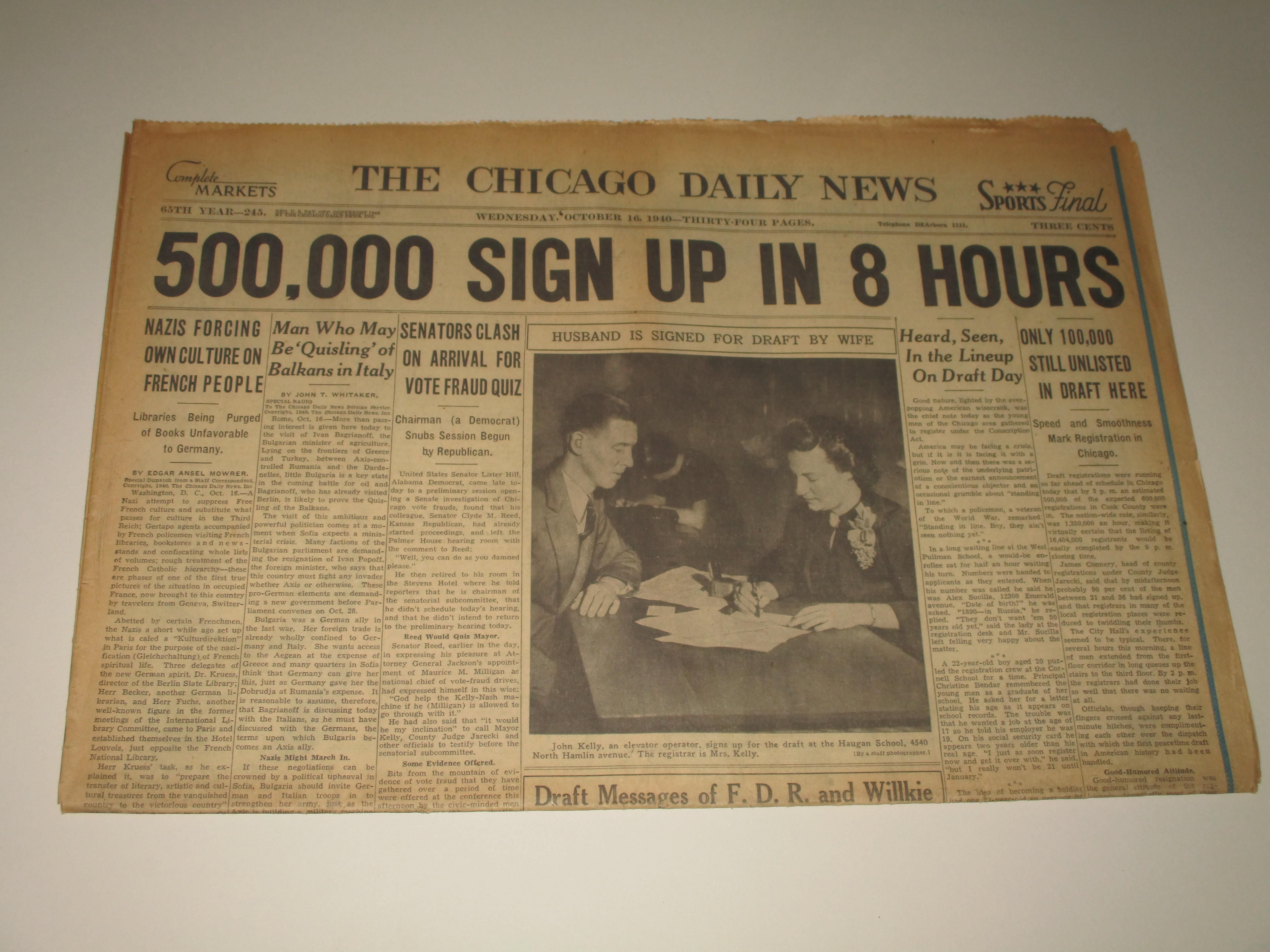 Oct.16,1940 The Chicago Daily News Newspaper 500,000 Sign Up In 8