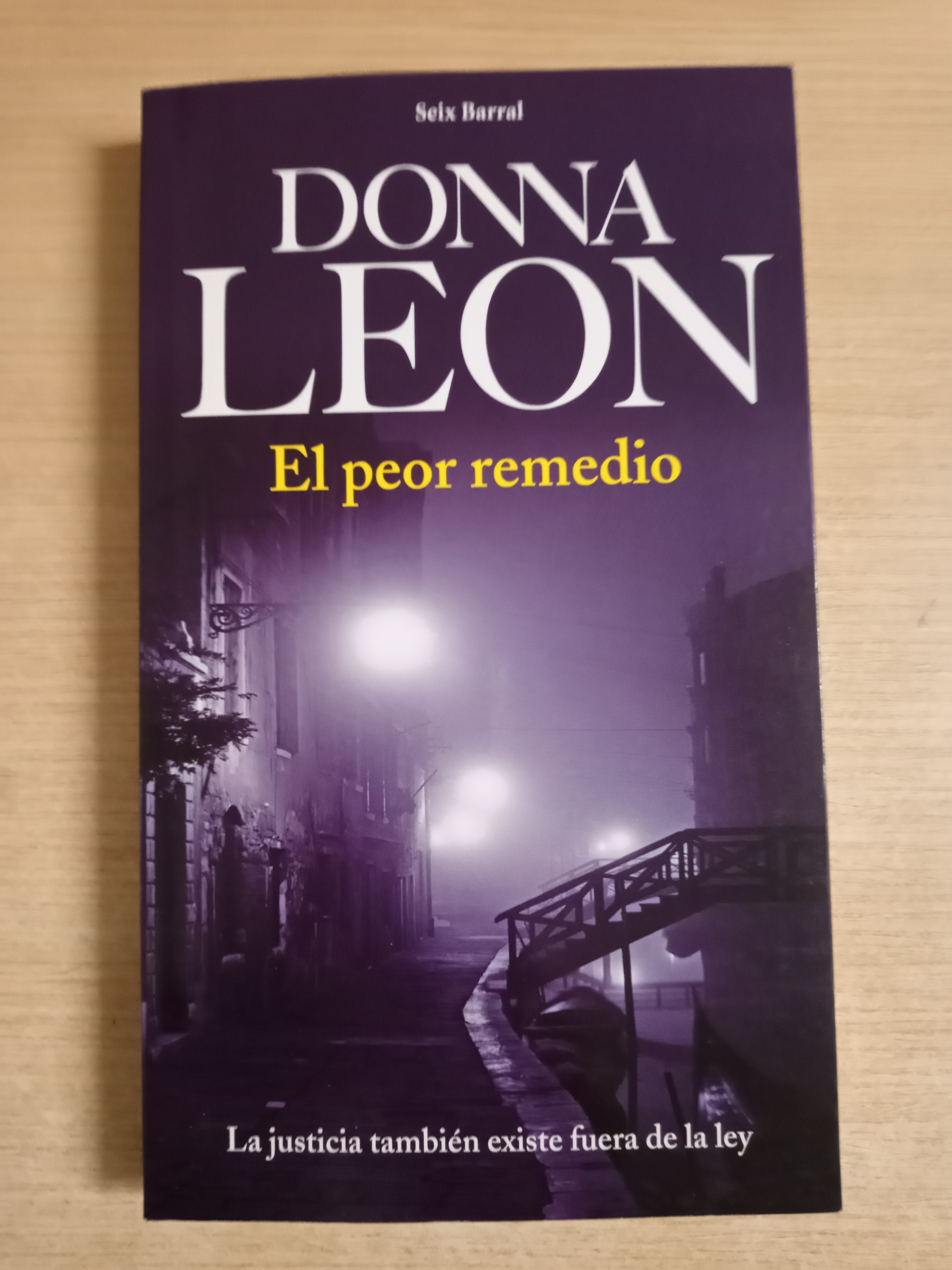 EL PEOR REMEDIO - Leon, Donna