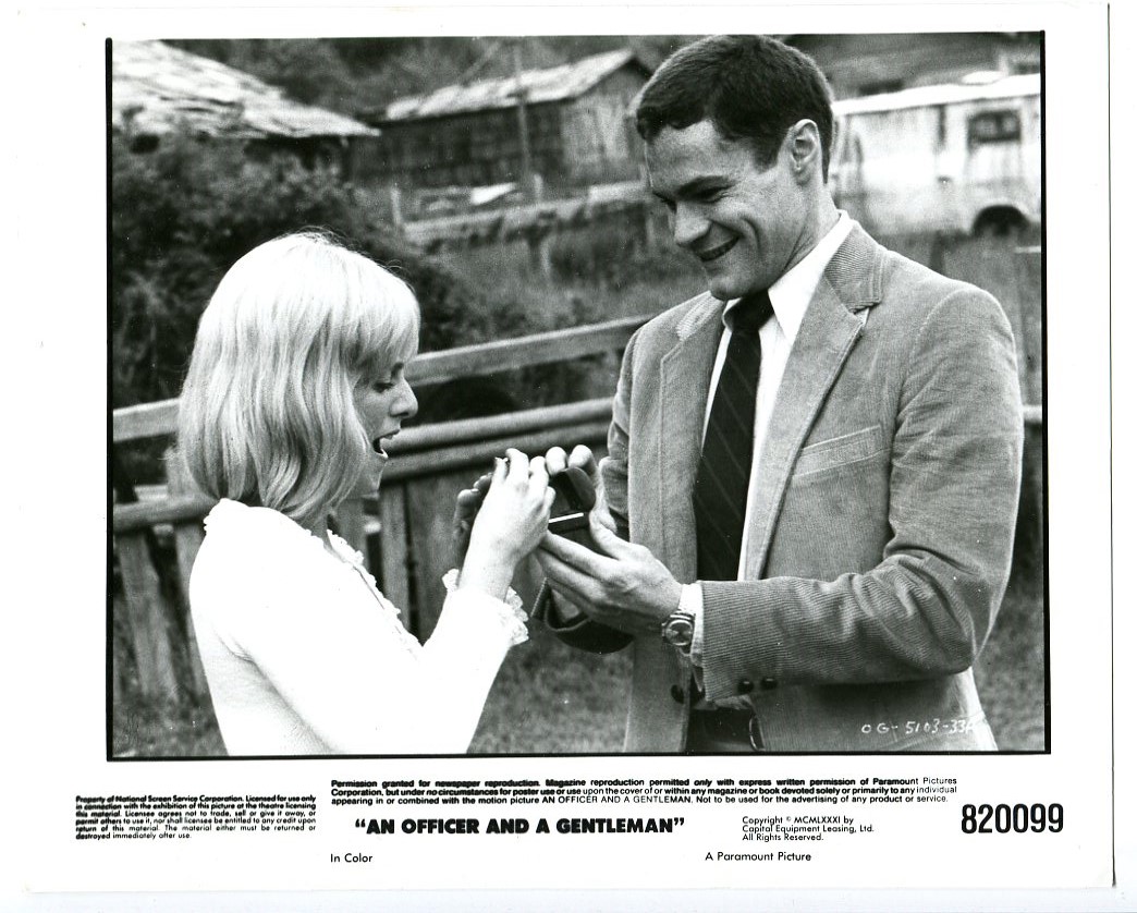 8x10 Still Officer And A Gentleman David Keith Lisa Blount Vg Good Softcover Paperback Dta Collectibles