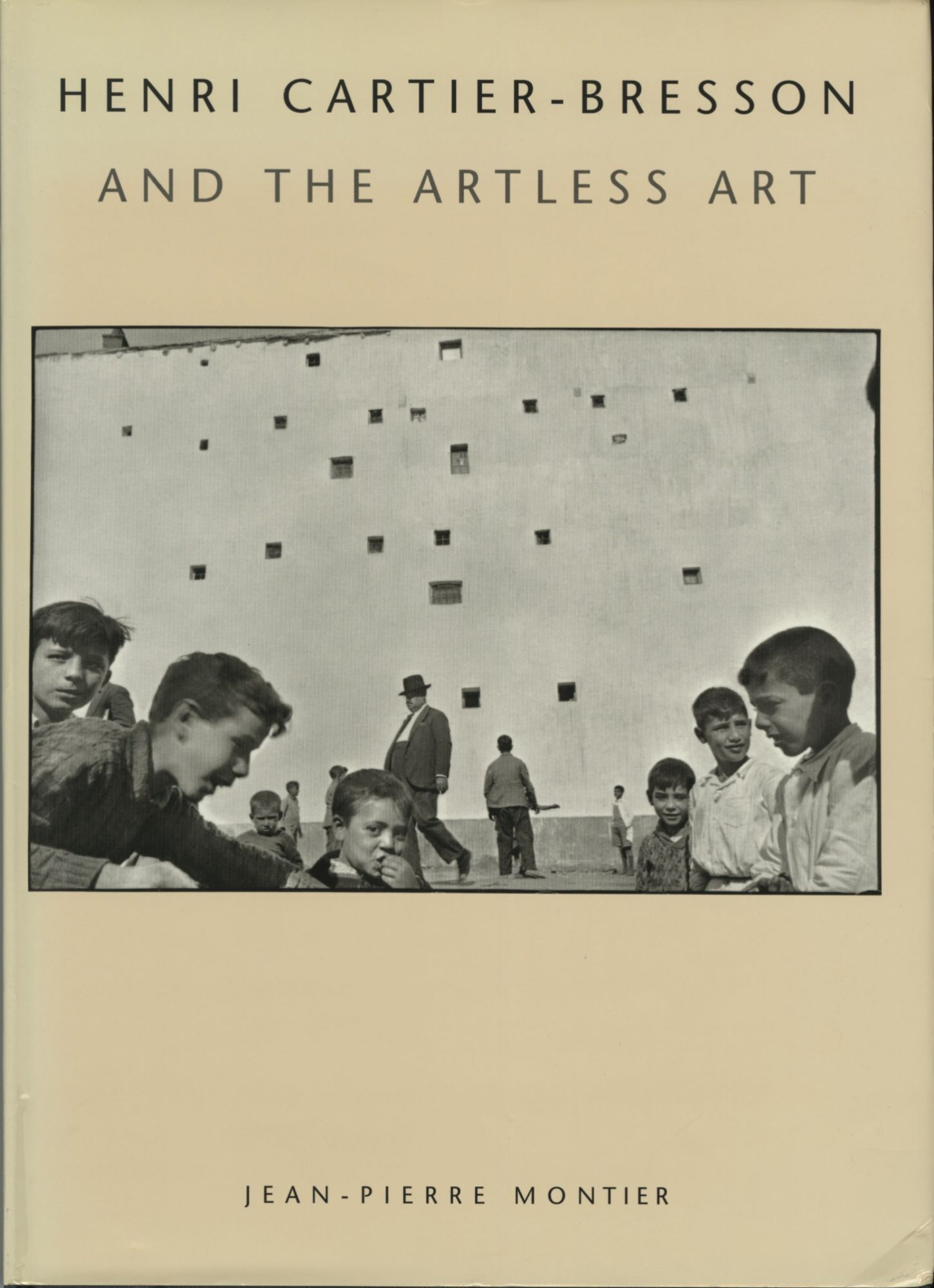 アート・デザイン・音楽 Henri Cartier-Bresson and the Artless Ar