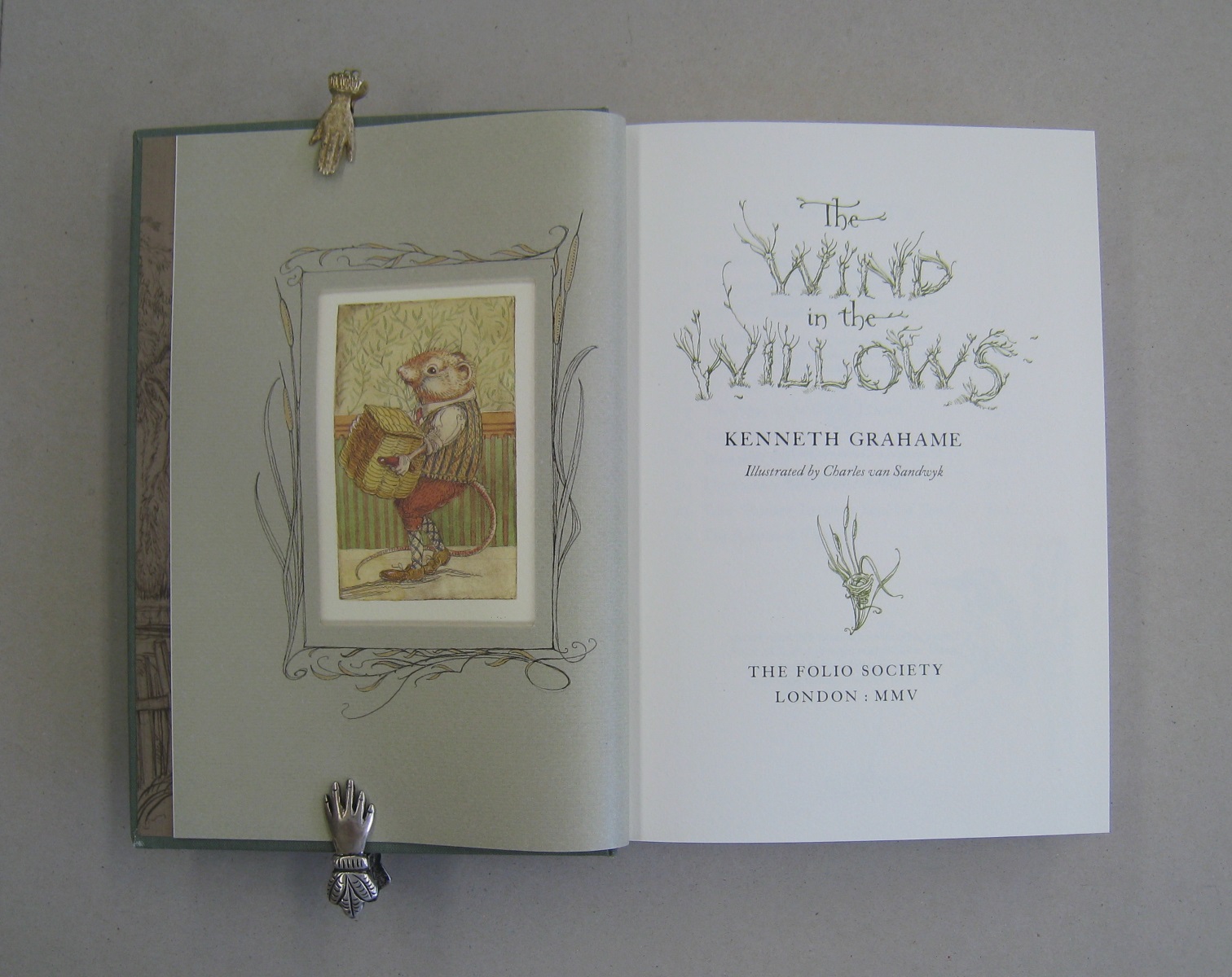 the wind in the willows book the wind in the willows book