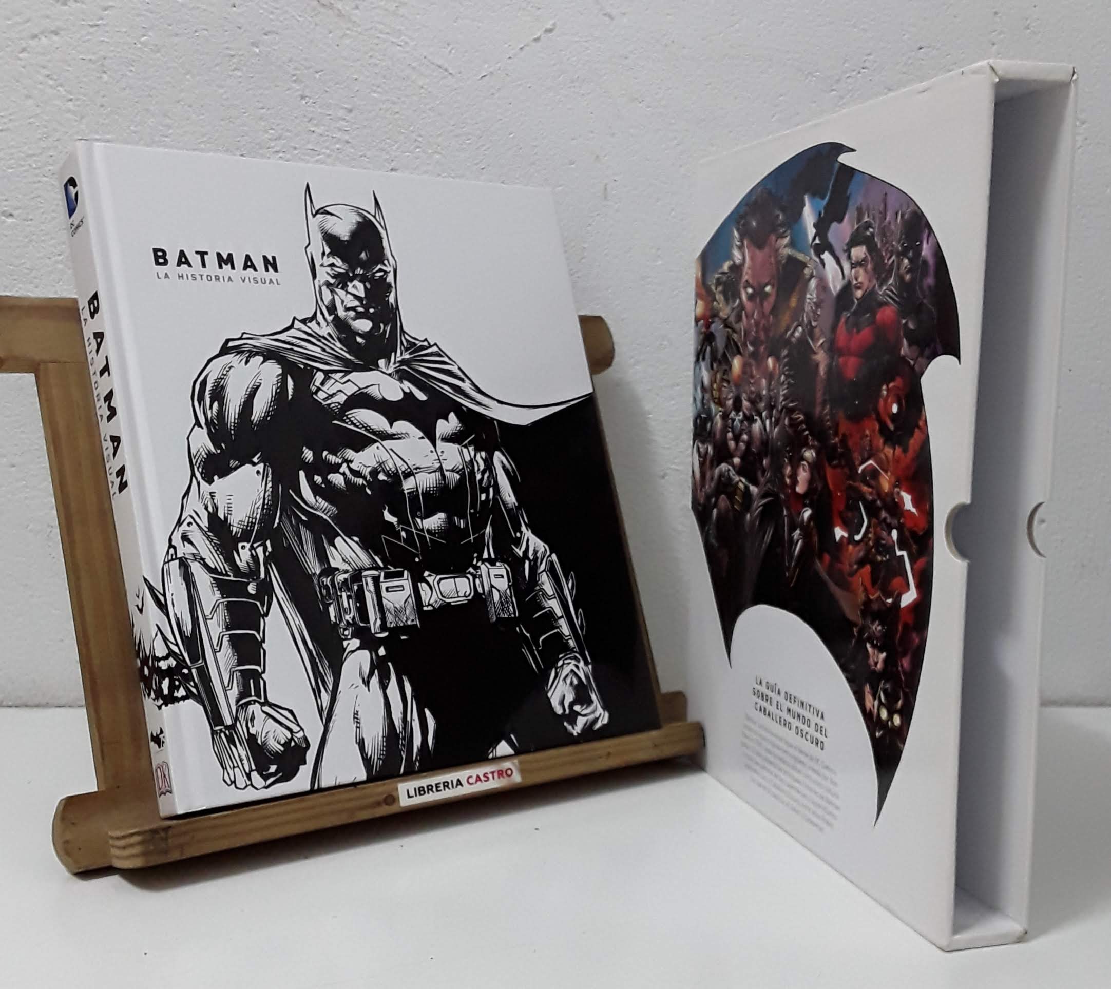 Batman. La historia visual by Matthew K. Manning: Comic | Librería Castro