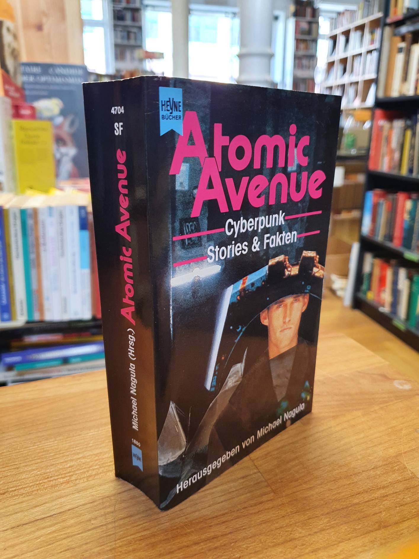 Atomic Avenue - Cyberpunk - Stories und Fakten - Science Fiction, - Nagula, Michael (Hrsg.),