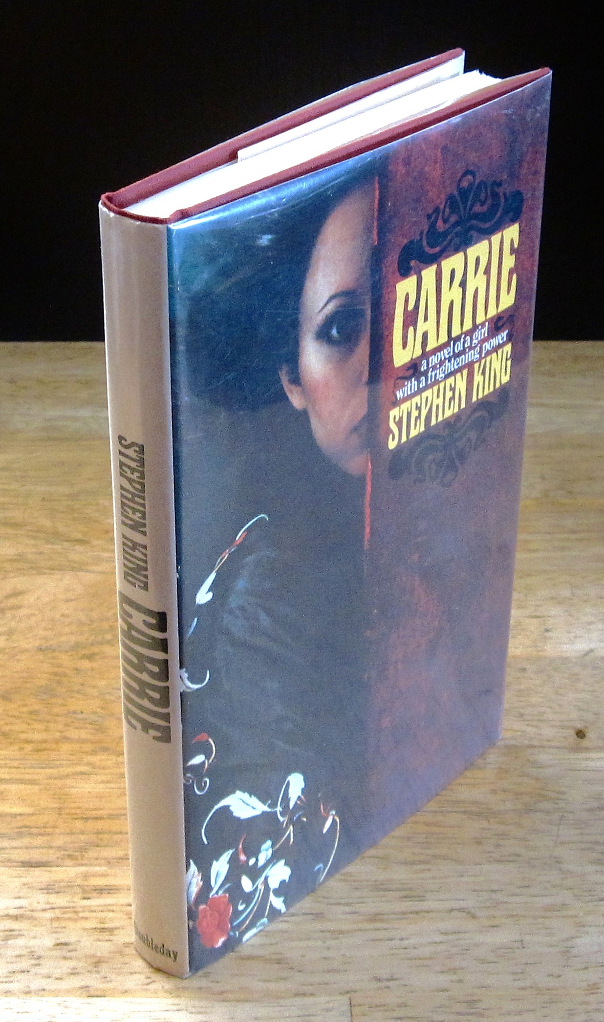 Carrie [Early Trade Printing]