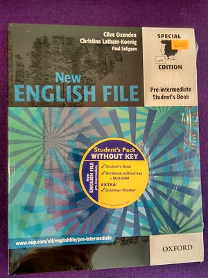 New English File (Pre-Intermediate Student's Book & Workbook) (+cd) - Clive Oxenden et al.
