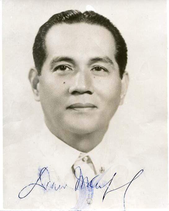 Diosdado Macapagal Autograph | signed vintage photographs Macapagal