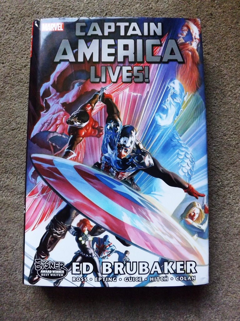 Captain America Lives! Omnibus - Ed Brubaker and Bryan Hitch