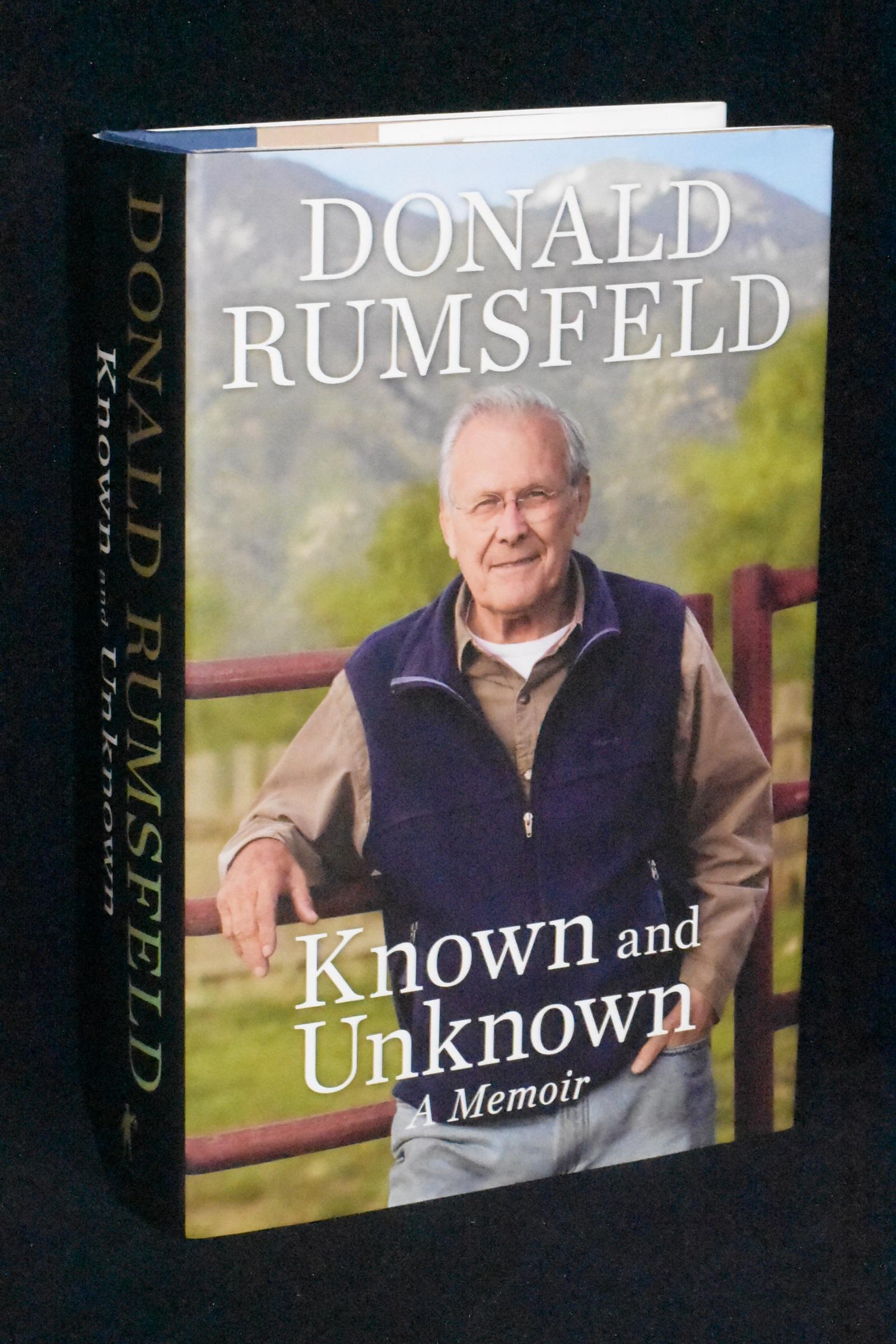 Donald　Fine　Valley　Unknown;　Books　A　1st　Memoir　Edition　(2011)　Books　de　Rumsfeld:　Near　and　by　White/Walnut　Known　Hardcover
