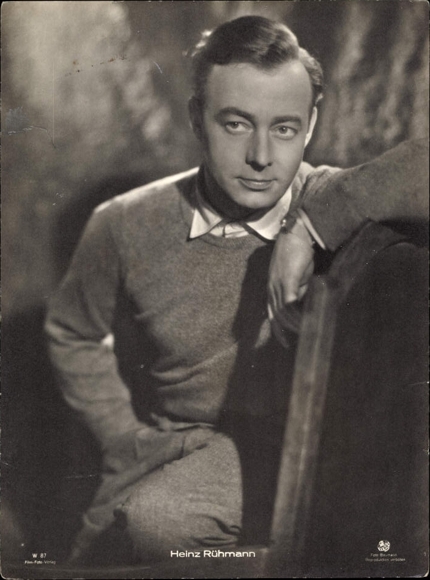 37 Pressefotos Heinz Rühmann, Portraits und Filmszenen: Manuscript ...