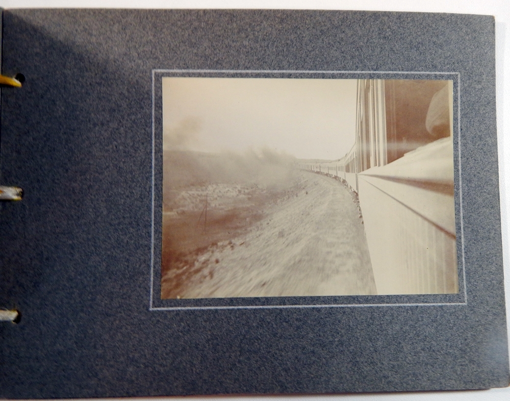 A Day Trip to Denver (Photograph Album) [Assez bon] [Couverture rigide]