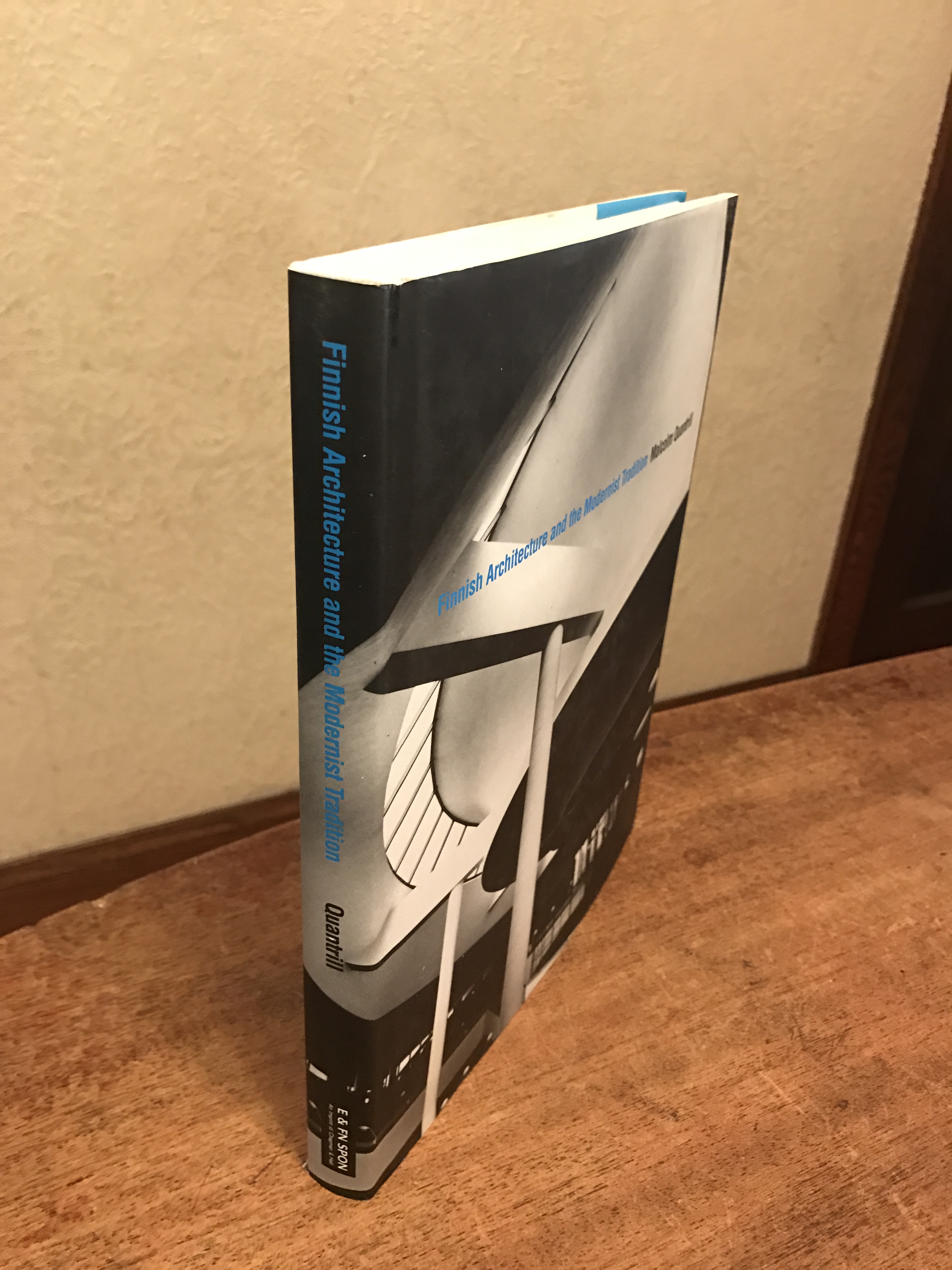 Finnish Architecture and the Modernist Tradition by Quantrill, Malcolm ...