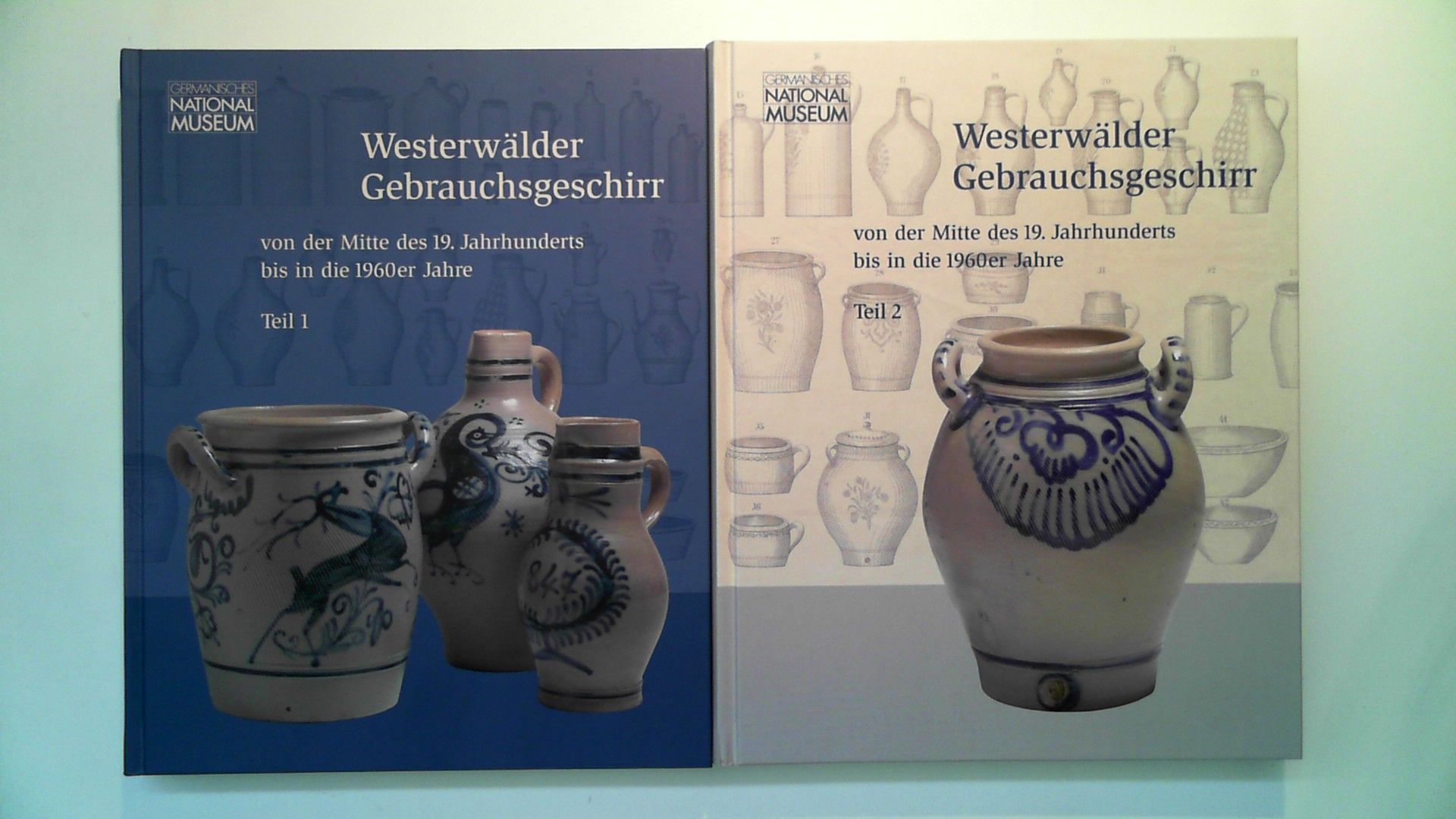 Westerwälder Gebrauchsgeschirr von der Mitte des 19. Jahrhunderts bis in die 1960er Jahre 2 Bände (komplett), Teil 1: Texte und Firmenverzeichnis; Teil 2: Katalog der Gefäße und Nachdrucke ausgewählter Warenverzeichnisse, - Zühlcke, Sabine