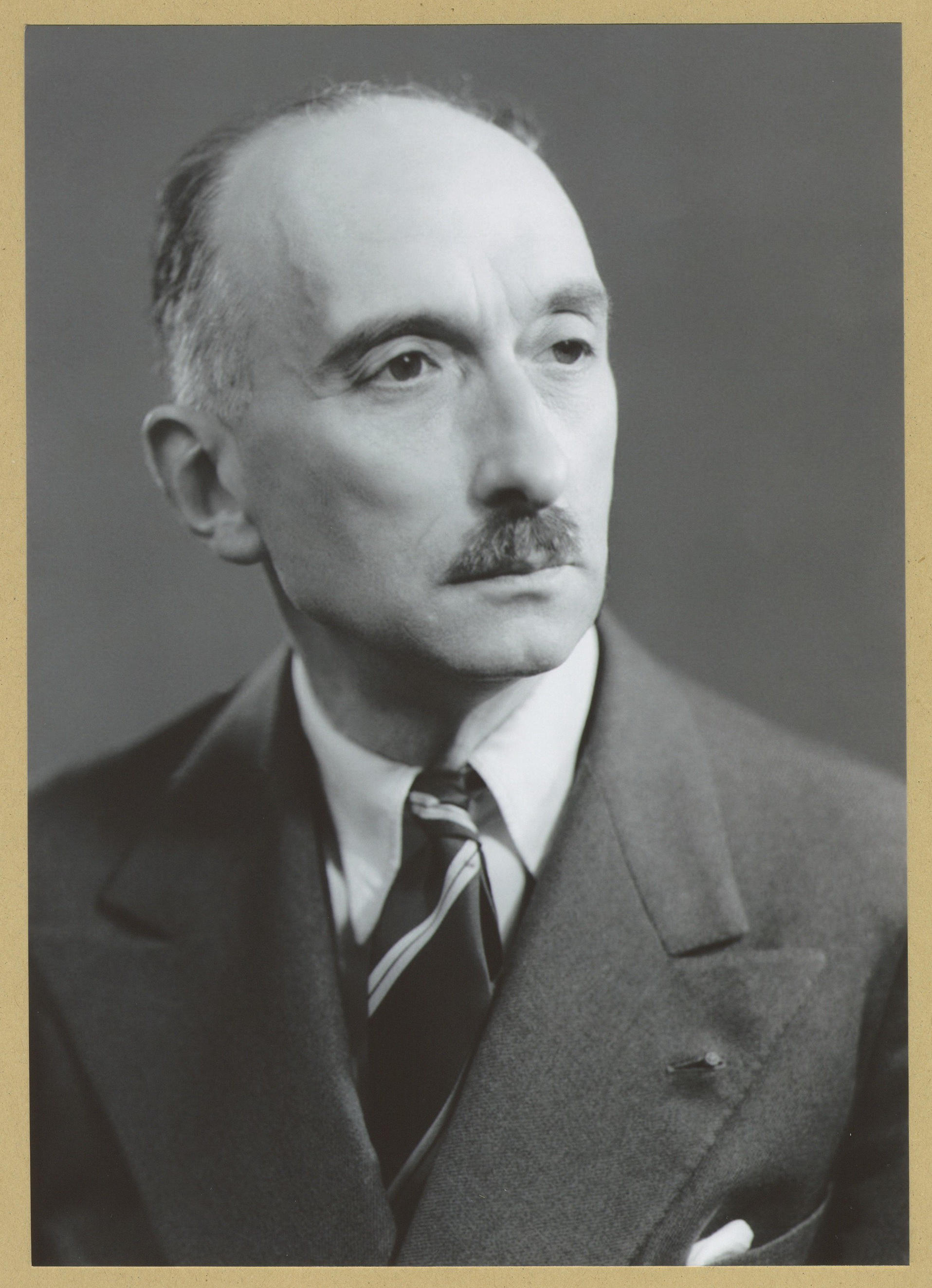 François Mauriac (1885-1970) - Signed card 1948 + Photo by François ...