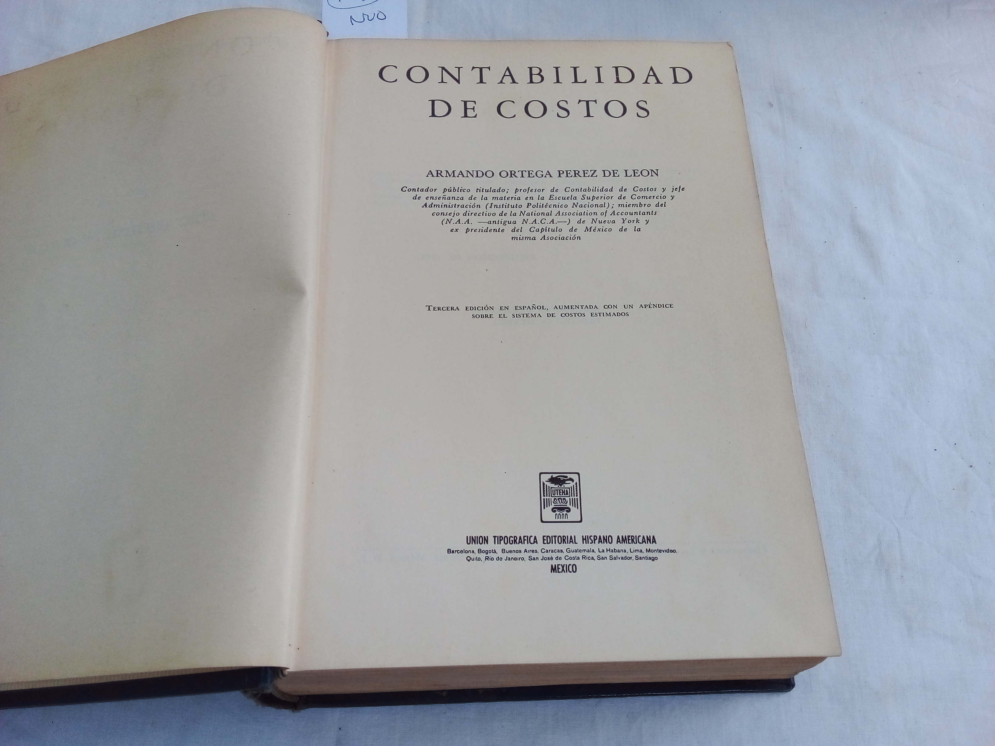 Contabilidad De Costos De Ernesto Reyes Perez www.abebooks.com