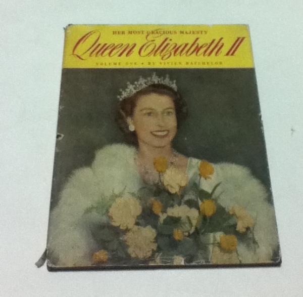 Photobook Her Most Gracious Majesty Queen Elizabeth Ii Barnebys