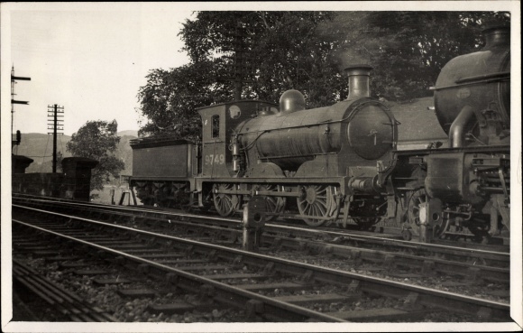 Foto Ansichtskarte / Postkarte Britische Eisenbahn, North British Railway NBR C Class No. 749, LNER 9749, Dampflokomotive