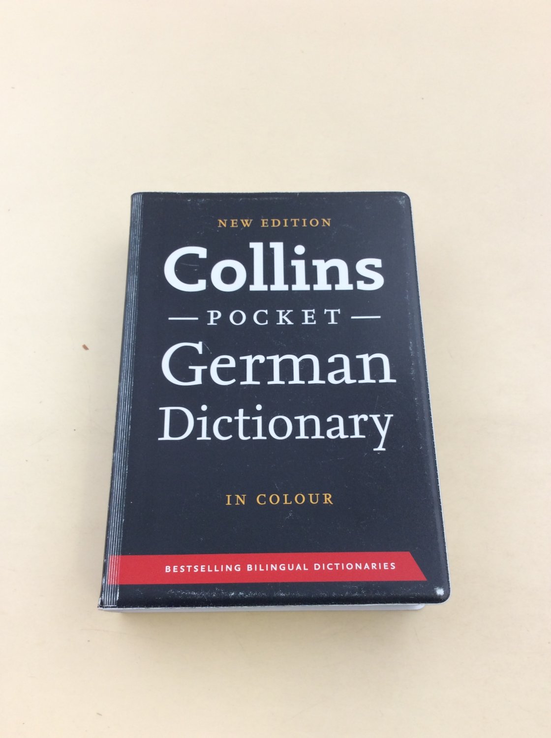 Collins Pocket German Dictionary in Colour: 44,000 Translations in a Portable Format (Collins Pocket Dictionary) - Collins, Dictionaries