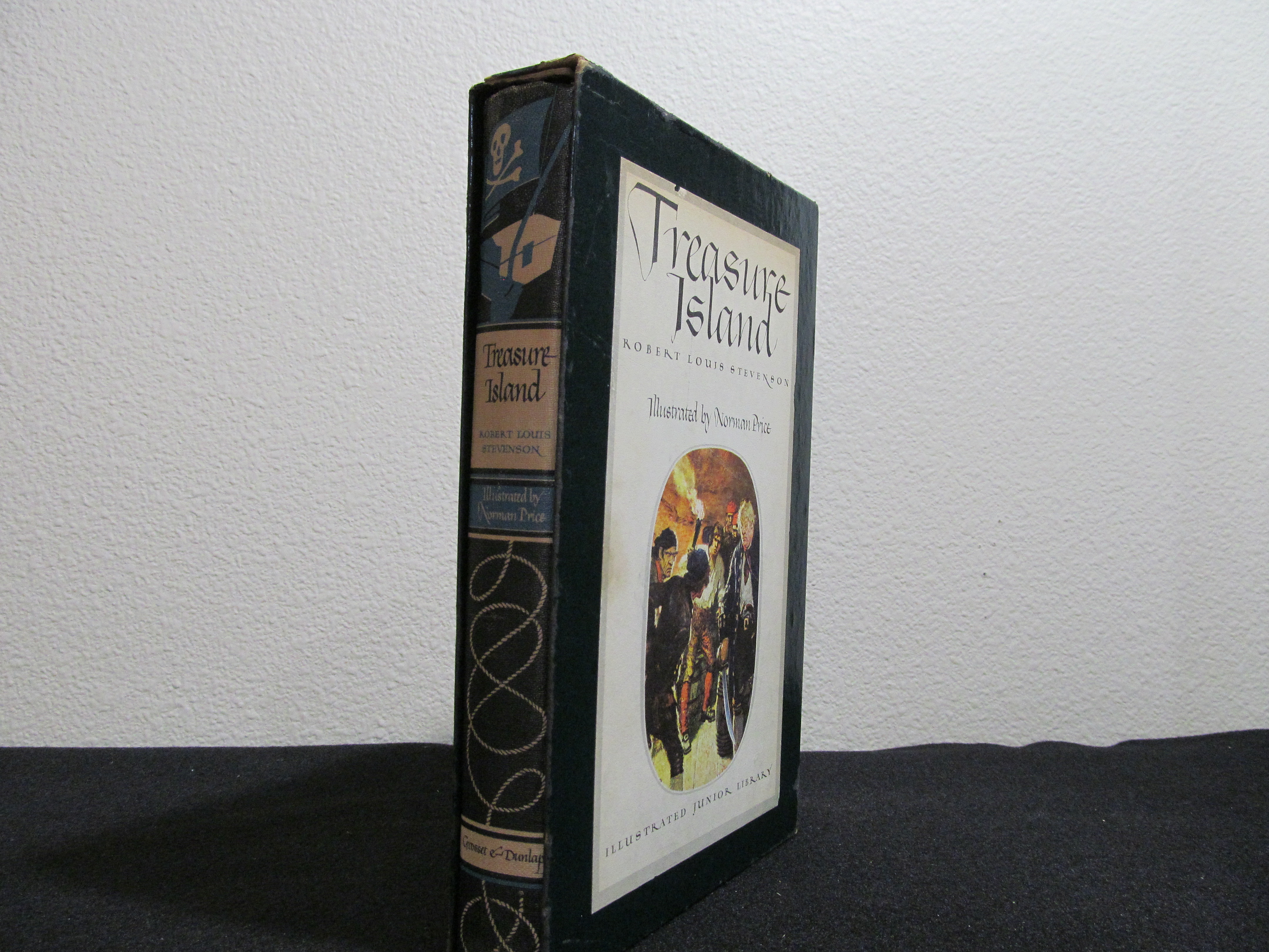 Treasure Island ,Illustrated Junior Library Stevenson, Robert Louis [Very Good] [Hardcover]