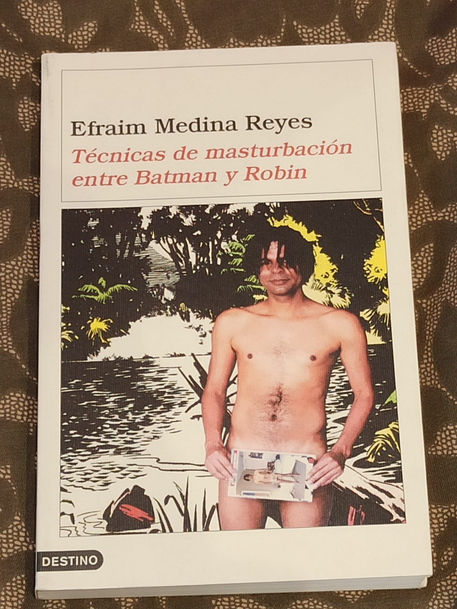 TÉCNICAS DE MASTURBACIÓN ENTRE BATMAN Y ROBIN : - Efraim Medina Reyes