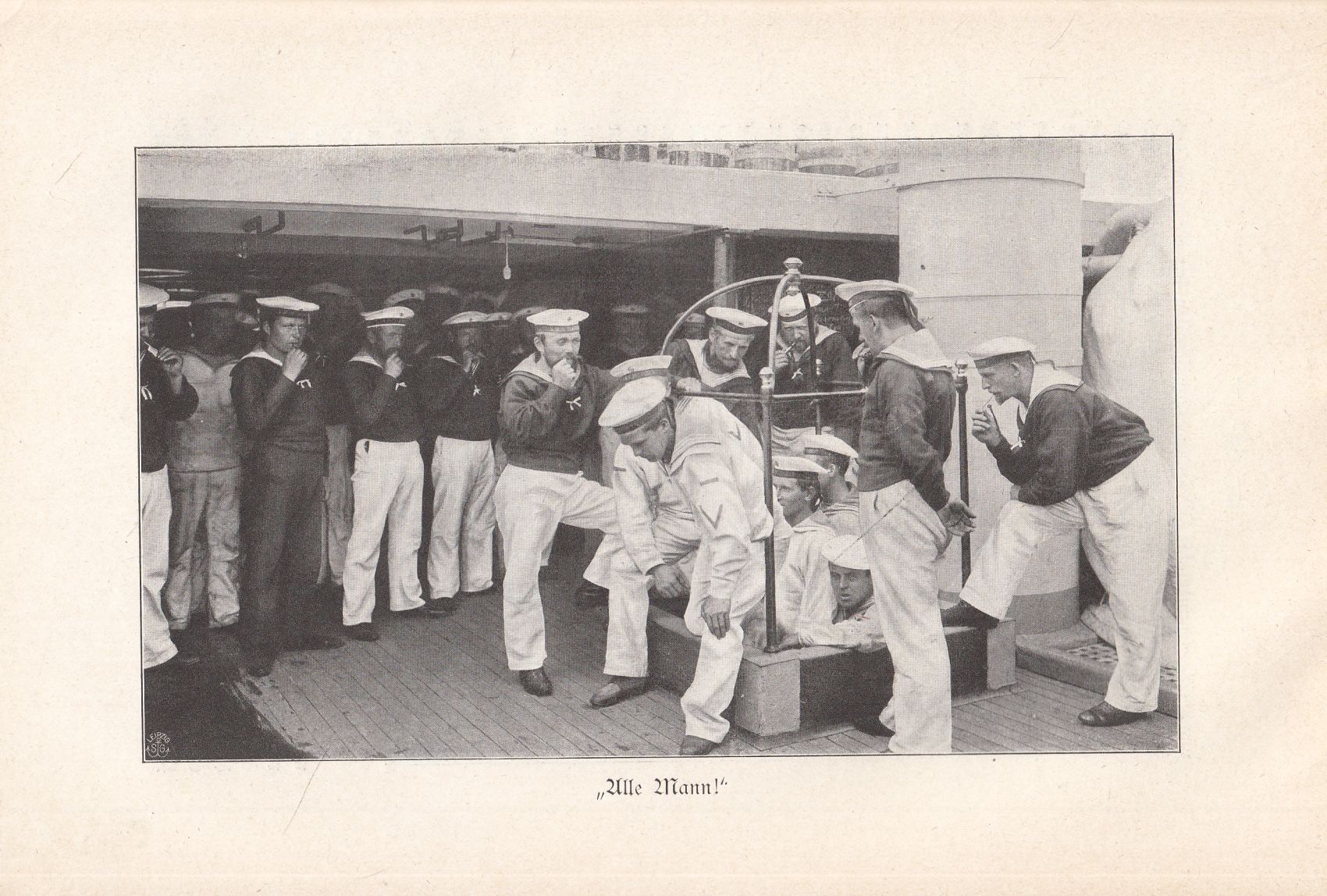 Bilder aus dem Mannschaftsleben an Bord Unter Deutscher Kriegsflagge